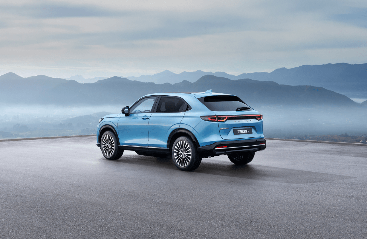 Novo Honda e:Ny1 100% elétrico azul 